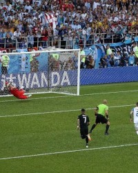  乌迪内斯黑马狂奔，力压群雄跻身欧战区