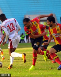  梅斯德比战平局收场，双方球迷爆发冲突  