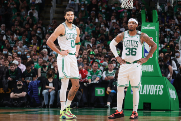  塔图姆关键抢断锁定胜局，绿军加时力克热火三巨头