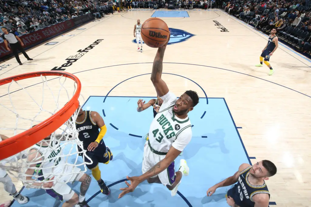  梅斯青年军异军突起，客场爆冷击败传统豪强